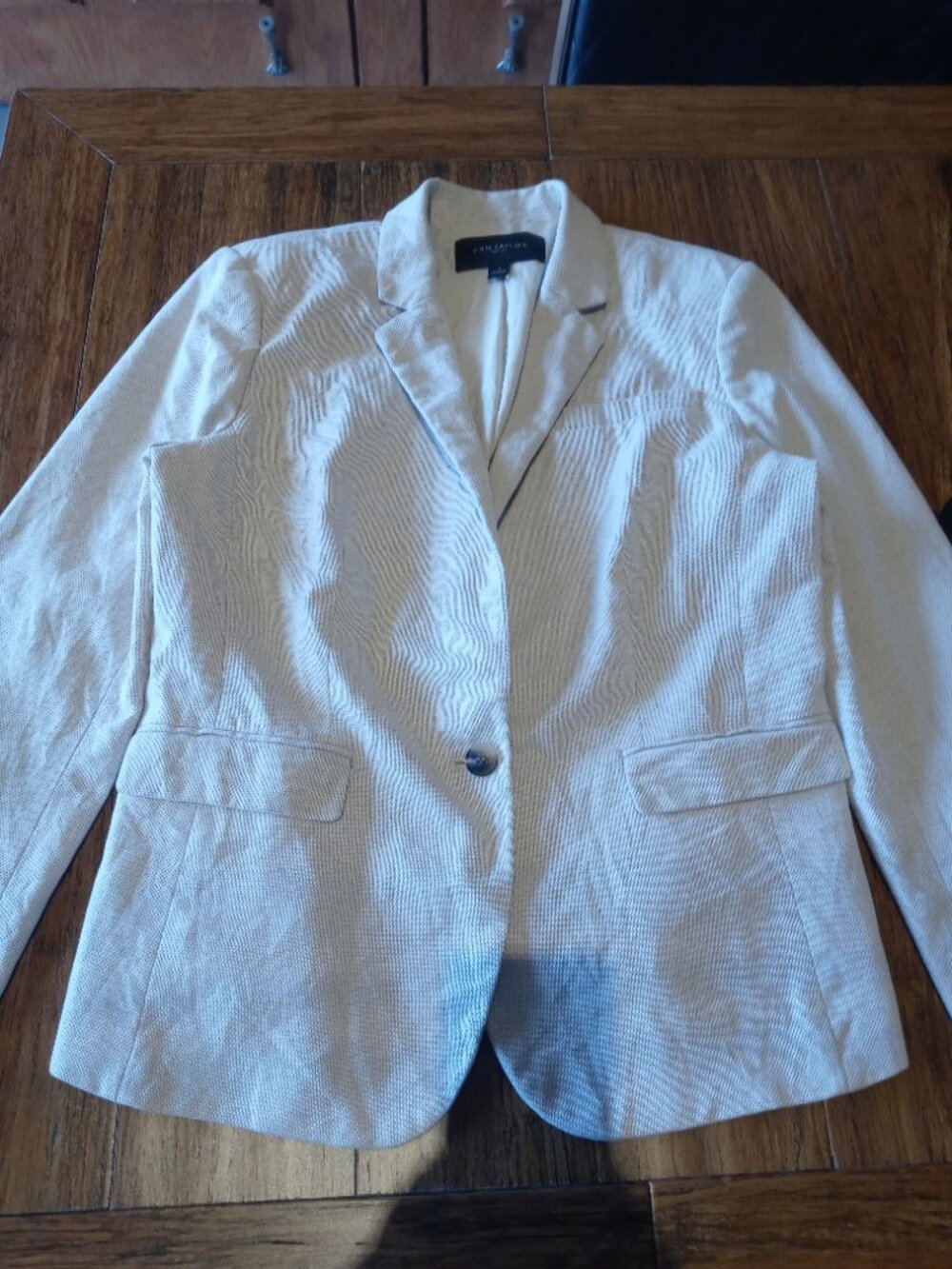 ANN TAYLOR FACTORY 1 button jacket in cream beige (sz6)